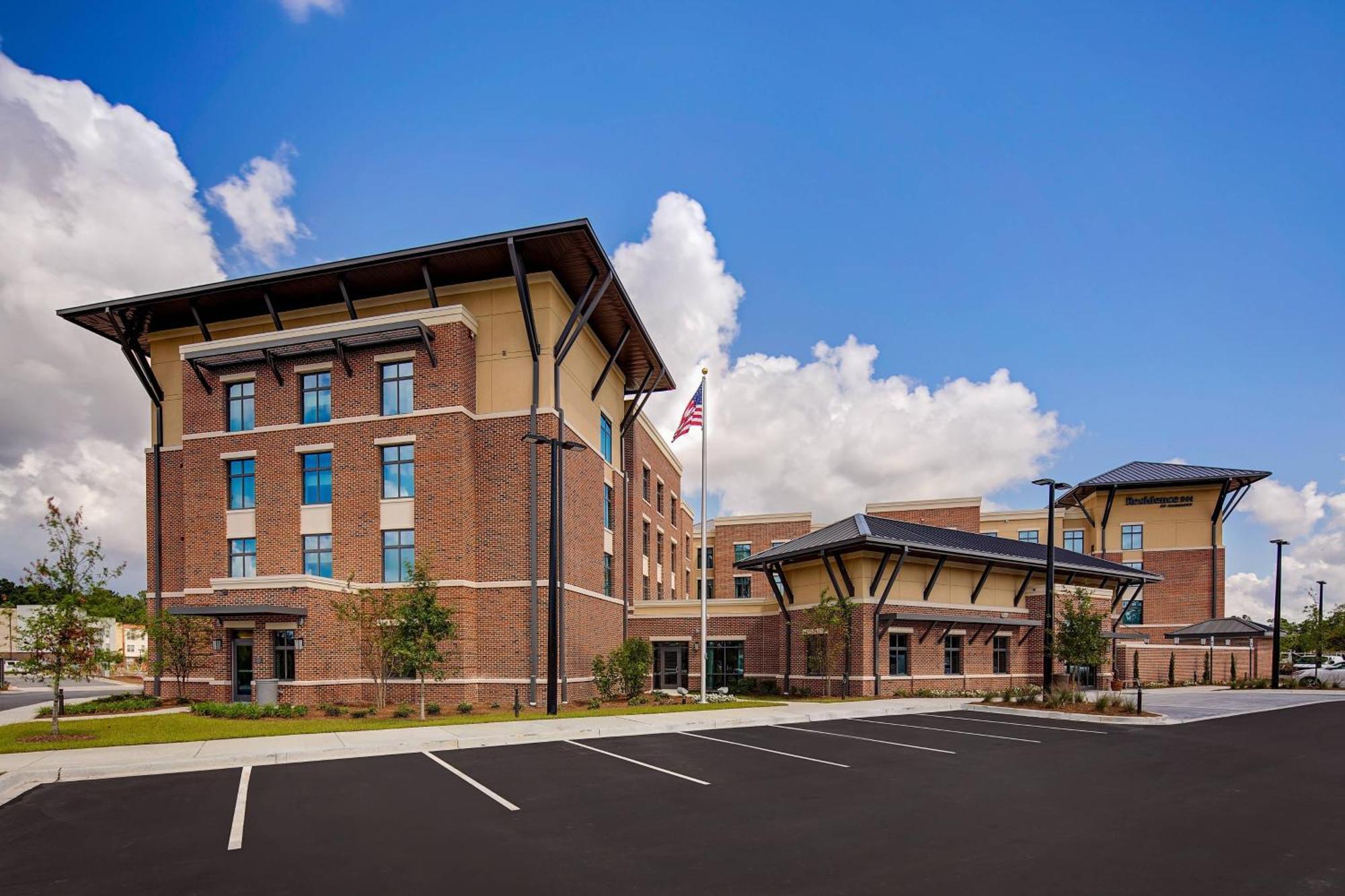 Residence Inn By Marriott Charleston Саммервилл Экстерьер фото